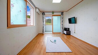 Samcheok Donghae Pension