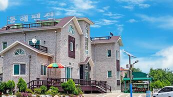 Samcheok Donghae Pension