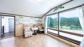 Samcheok Garden Pension