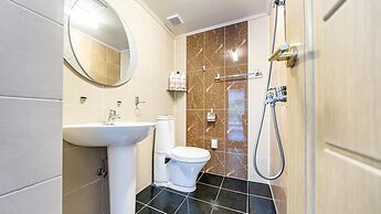 Samcheok Garden Pension