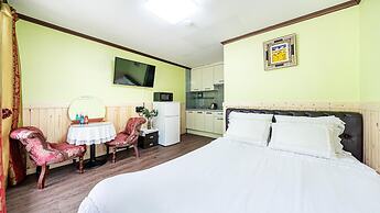 Samcheok Garden Pension