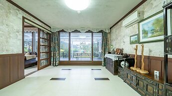 Samcheok Garden Pension