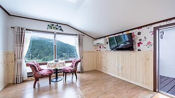 Samcheok Garden Pension