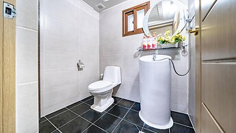 Samcheok Garden Pension