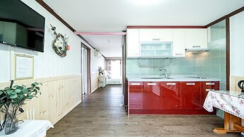 Samcheok Garden Pension