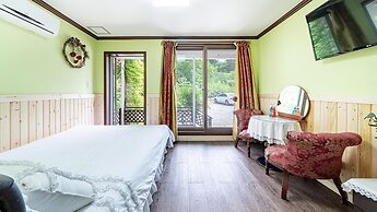 Samcheok Garden Pension
