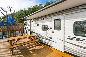Gangneung Wow Park Caravan