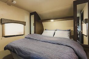 Gangneung Wow Park Caravan