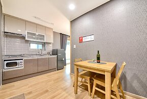 Sokcho Lasso Pool Villa Pension