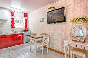 Youngheungdo Roma Spa Pension