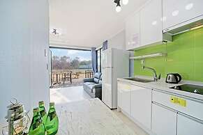 Gyeongju Hyu Plus Pension