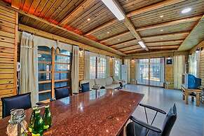 Gyeongju Hyu Plus Pension