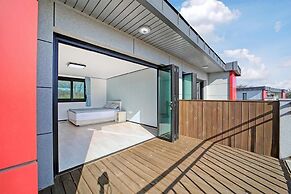 Gyeongju Hyu Plus Pension