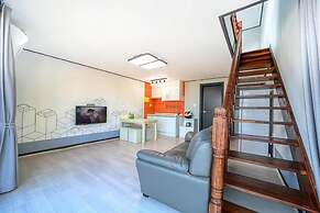 Gyeongju Hyu Plus Pension