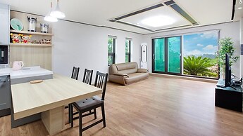 Seogwipo Sungsan Golden Village Pension