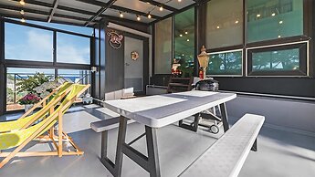 Gosung Christmas Pension