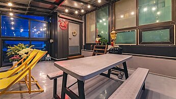 Gosung Christmas Pension