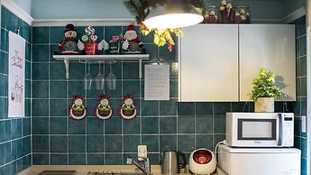 Gosung Christmas Pension