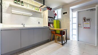 Gosung Christmas Pension