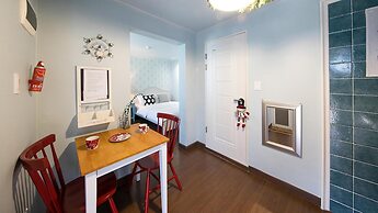 Gosung Christmas Pension