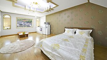 Tongyoung Macaio Pension