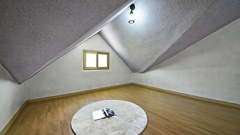 Tongyoung Macaio Pension