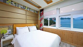 Yeosu The King Pension