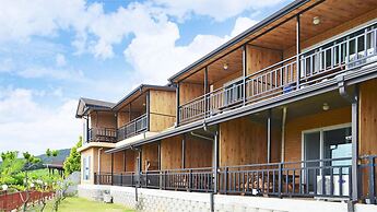 Yeosu Hwangto Pension