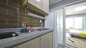 Janghohang J Story Spa Pension