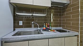 Janghohang J Story Spa Pension