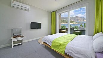 Janghohang J Story Spa Pension