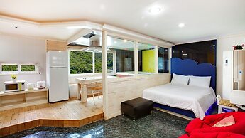 Gapyeong Jayeonharmony Pension