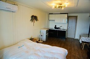 Gyeongju B House Pension