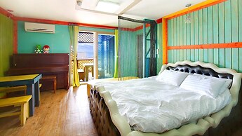 Gyeongju B House Pension