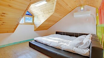Gyeongju B House Pension