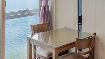 Yeosu Janggun Island Pension
