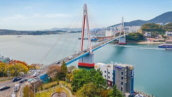 Yeosu Janggun Island Pension