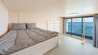 Youngduk Cube Pension