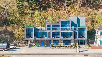 Youngduk Cube Pension