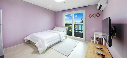 Yeosu Badawadeungdae Pension