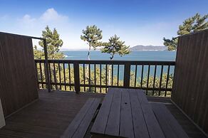 Yeosu Badawadeungdae Pension