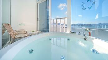 Yeosu Yegreena Pension