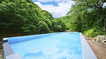 Gyeongju Green Valley Spa Pension