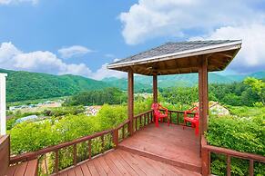 Hongcheon On The Hill Pension