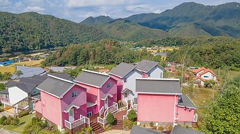 Hongcheon On The Hill Pension