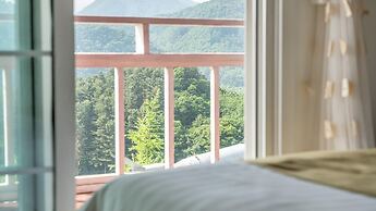 Hongcheon On The Hill Pension