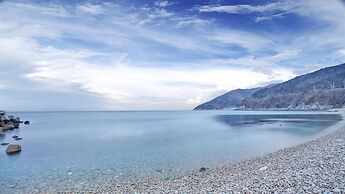 Namhae Mongdol Beach Pension