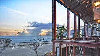 Namhae Mongdol Beach Pension