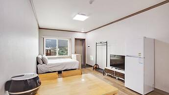 Gapyoeng New Cheongpyeong Pension