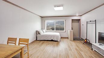 Gapyoeng New Cheongpyeong Pension